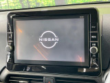 【純正ナビ】人気の純正ナビを装備。オーディオ機能も充実しており、Bluetooth接続すればお持ちのスマホやMP3プレイヤーの音楽を再生可能!毎日の運転がさらに楽しくなります!!