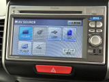 【ナビゲーション】目的地までしっかり案内してくれる使いやすいナビ。Bluetooth接続すればお持ちのスマホやMP3プレイヤーの音楽を再生可能!毎日の運転がさらに楽しくなります!!