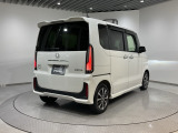 自動車保険・JAFも取り扱っております。また、お客様のご希望で保証延長(有償・一部の車種では取り扱いできません)もご準備しております。