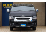新車/改良後ハイエース/FLEXオリジナル内装架装Ver1ガソリン4WD】車中泊快適仕様♪後席モニター♪