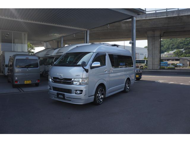 トヨタ ハイエースバン 