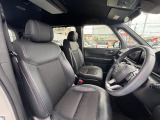 1列目シートです。足元までゆったりとご乗車頂けます!!