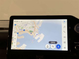 いまや必須装備「ナビゲーション」搭載!知らない場所に、スイスイッとドライブ。なんて便利な機能でしょうか?もう、これなしではハンドルを握れませんね!でも、運転中の操作は危険ですのでご注意ですね♪