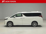 アルファード ハイブリッド 2.5 S タイプゴールドIII E-Four 4WD 