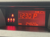 店舗にて現車の確認もいただけますので、お電話で在庫のご確認の上是非ご来店くださいませ。