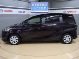 両側パワースライドドア付きだから、狭い駐車スペースなどでの 乗り降りラクラク!小さなお子さまのいるご家庭には嬉しい装備。