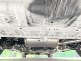 下回りがきれいなうちに、防錆加工の施工がオススメ。降雪地域はもちろん、沿岸部にお住いの方や、趣味でマリン・ウィンタースポーツをされる方にご好評いただいております。