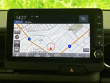 見やすい地図表示で、運転中もスムーズなナビゲーションが可能です。初めての道でも安心して走行できます。