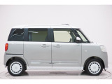 県内13店舗にて常時500台以上ダイハツ車を展示中です。見て、触って、納得のいく一台をぜひ見つけてください。