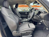 皆様のお車選びのお手伝いをさせてください★経験豊富なスタッフ一同、お問合せ・ご来店心よりお待ちしております。初めてのご相談も大歓迎でございます★