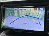 【バックカメラ】駐車時に後方がリアルタイム映像で確認できます。大型商業施設や立体駐車場での駐車時や、夜間のバック時に大活躍!運転スキルに関わらず、今や必須となった装備のひとつです!