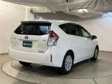 リヤ、後ろから見るとまた車の印象が変わってきますね☆☆