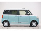 県内13店舗にて常時500台以上ダイハツ車を展示中です。見て、触って、納得のいく一台をぜひ見つけてください。
