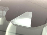 【エマージェンシーブレーキ】走行中に前方の車両等を認識し、衝突しそうな時は警報とブレーキで衝突回避と被害軽減をアシスト。より安全にドライブをお楽しみいただけます。