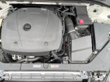 ご納車前に、店舗に併設された整備工場にて点検整備を行います。ボルボ車を熟知したテクニシャンが、ディーラーならではの安心感をご提供致します。