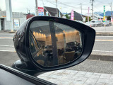 斜め後方から近づく車両もBSMが検知して安心運転