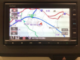 ナビゲーションは、インターナビ対応のGathers純正メモリーナビを搭載しています。Bluetoothオーディオ機能がありますので、スマートフォンなどの音楽も再生できます。
