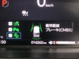 ホンダが推し進める総合先進安全装備のセンシング搭載! 衝突や斜線はみだしなどの危険が予測される時、センサーが警告。ヒューマンエラーを高度先進技術が補完してくれます。