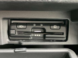 すっきり埋め込み型ETC車載器(高速道路の利用時に 料金所の通過をスムーズに行うために自動で料金を精算するシステム)