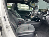 【アフターサービス】車検や点検でご入庫の際には、メルセデス・ベンツの代車を無料でご利用頂けます。