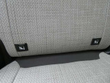 【ISOFIX対応】シートベルトを使わずチャイルドシートとクルマの固定金具を連結するだけでカンタン♪ガッチリ固定☆