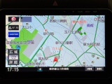 【ナビゲーション】ストラーダ10インチナビ(CN-F10)を装備しております。ブルートゥース・ミュージックサーバー・デジタルTV・ブルーレイ対応です。