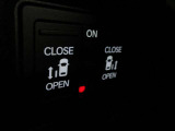 両側電動スライドドアで乗り降りもらくらくできます。