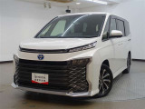 カラーはホワイトパールクリスタルシャイン! 走行距離は43000Kmとなっております☆