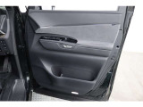 運転席ドアトリムの画像です