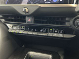 オートエアコンは温度を設定するだけで、自動で風量などを設定してくれます。運転しながら操作も必要ないので、安全性も向上します。