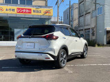 1年間走行距離無制限の日産ワイド保証(無料)付きで販売します。2〜3年の延長保証もリーズナブルに提供します!全国2000ヶ所で対応可能。遠方の方もお近くの日産で保証を受けられます。