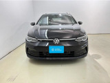 VWは小さな車も、大きな車も、平等です。クラスによって品質や安全性に差を付けない。ボディ剛性と精度、重厚なドアの音はどの車種も共通です。是非一度体感してみて下さい。