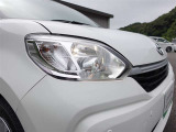 LEDヘッドライトです。デザイン性がよくとても明るいので、夜間の走行や悪天候でも安心です。しかも長寿命!