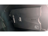 グローブボックス内にETC車載器を搭載しています。