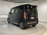 ご納車までの期間ですが、県内のお客様は2、3週間、県外のお客様は3、4週間ほどでご納車が可能となります。但し、お支払いや書類の状況によっては多少の前後もありますので、その際には何卒ご了承下さい。