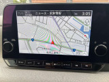 多機能ナビゲーションがあなたをしっかり目的地までサポートします。スマホのナビとは自車位置精度が違います。純正ナビなら保証も対象で安心です。