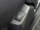 寒い日のドライブも快適に過ごせるシートヒーターを装備。座面から素早く体を温めてくれます