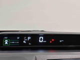 TFTカラ-マルチインフォメ-ションディスプレイ4.2インチの液晶画面に、安全・安心のコンテンツやオ-トエアコンのステ-タスなど、さまざまな運転情報を表示し見やすさにこだわったメ-タ-です♪