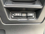 高速道路や有料道路の必需品のETCも装着されています。カードを入れるだけで、料金所をノンストップ&キャッシュレスで通過出来ます。長距離井戸の際にも役立ちます★☆★☆