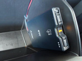 ETC車載器搭載です。スマートICも増えてきており、必須装備といって良い便利装備です。