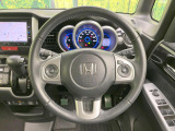 【純正革巻きステアリング】上質な革を使用することで、手にしっかり馴染みとても運転しやすいハンドルです♪