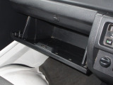 豊富な収納で、いつもすっきりとした車内、ほしい場所にちょうど良い収納を備えました。