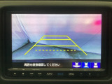 バックでの車庫入れも安心です! リアカメラが付いているバックモニター付のナビを装備しております。操作線もついており距離感も画面から確認できます。