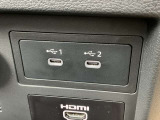 USB充電ポートも搭載しております。