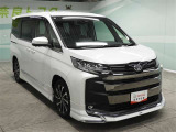 広々とした車内空間に優れた燃費性能。更にデザインも上質で人気のお車です!
