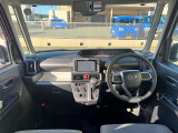 全国登録納車可能です。提携陸送会社による配送も可能ですので、是非お問い合わせお待ちしております。