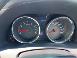整備スタッフは国家資格を持つプロの整備士です。車検の受入/中間/完成検査と保安基準発行のすべても自社で行います。