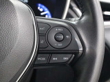 レーダークルーズコントロール作動時に車線維持に必要な運転操作の支援を行う「レーントレーシングアシスト(LTA)」を搭載しています。