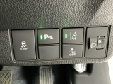 ホンダが推し進める総合先進安全装備のセンシング搭載! 衝突や斜線はみだしなどの危険が予測される時、センサーが警告。ヒューマンエラーを高度先進技術が補完してくれます。