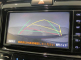 バックガイドモニターで、後方を確認しながら安心して駐車することができます。運転初心者も熟練者も必須の機能ですよ!